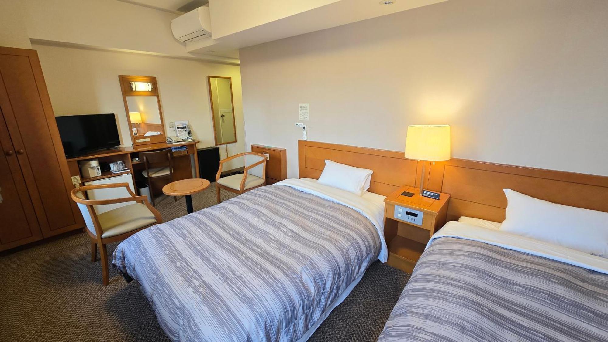 Hotel Route-Inn Fukaya Ekimae Kültér fotó