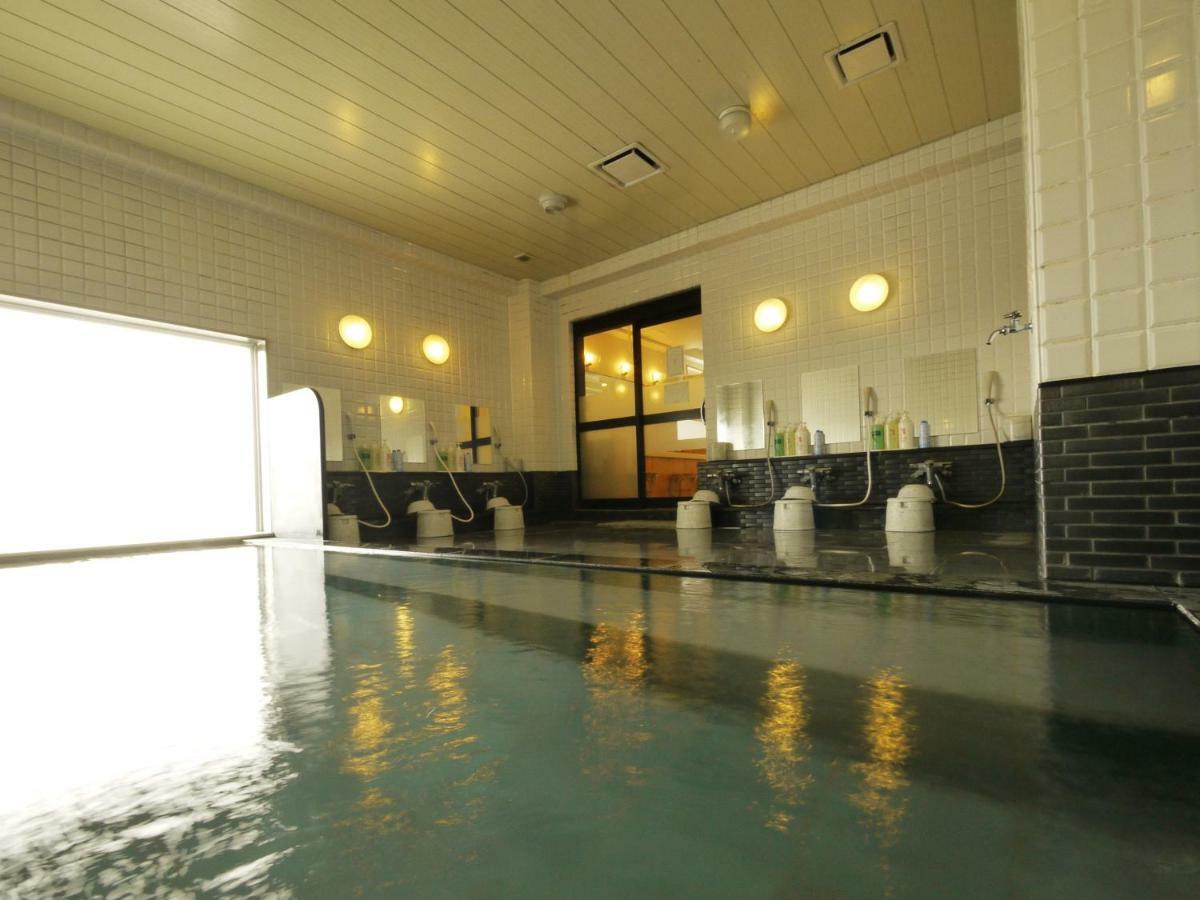 Hotel Route-Inn Fukaya Ekimae Kültér fotó