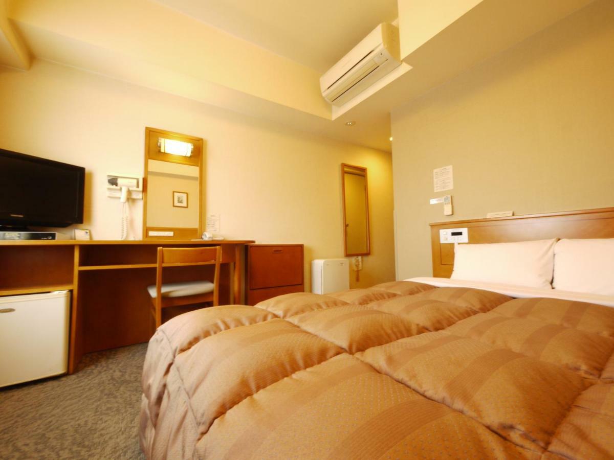 Hotel Route-Inn Fukaya Ekimae Kültér fotó